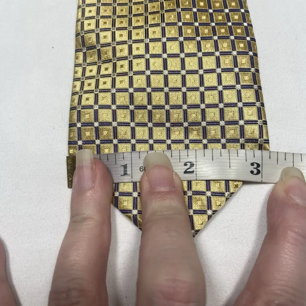 Tommy Hilfiger Mens Tie Blue Gold 2 Toned EUC Geometric 100% Silk Preppy